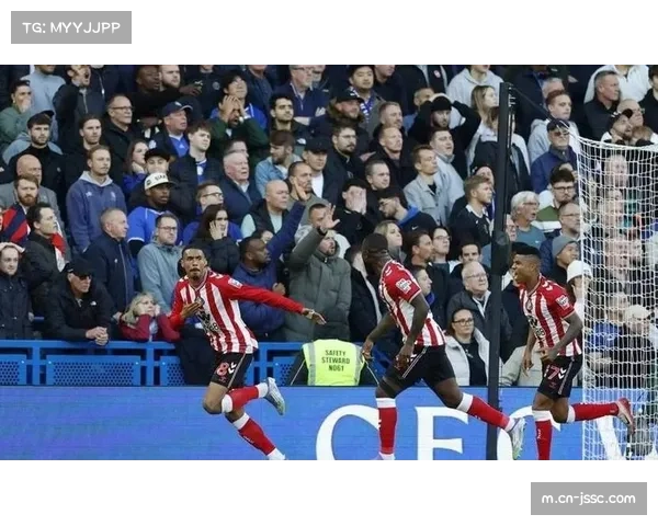 英超上半场结束切尔西遭桑德兰顽强逼平双方暂时战成1比1