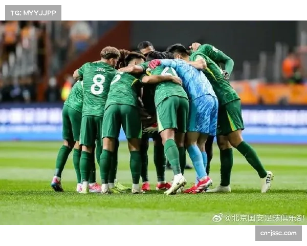 河南队对阵云南玉昆 两队中场控制力成比赛关键